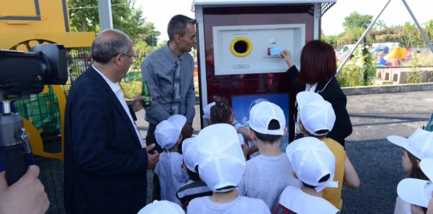 Geri dönüşüm 'atıkmatik' ile puan kazandıracak